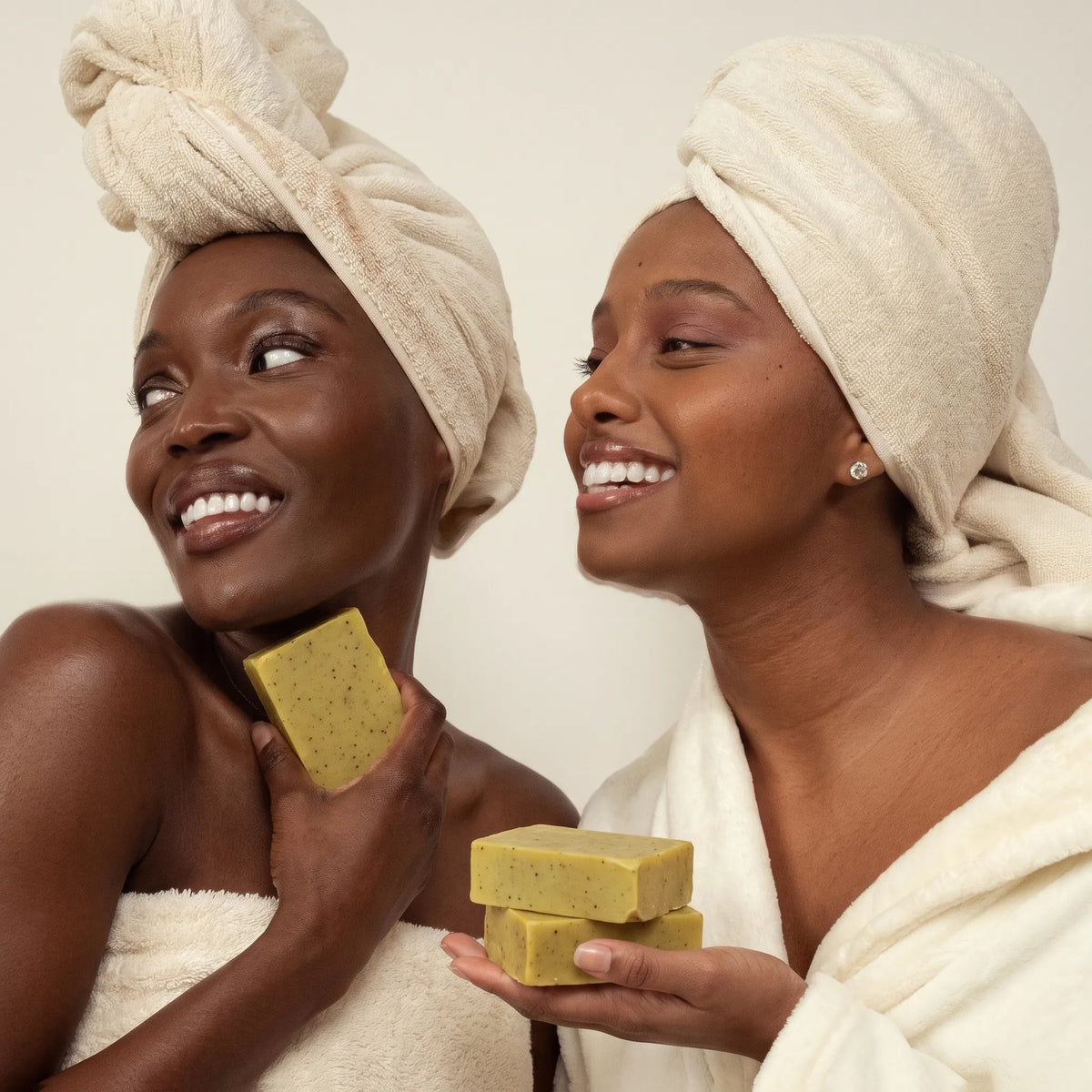 Bloom Harmony – Savon spécial vergetures à l'argile verte & au karité